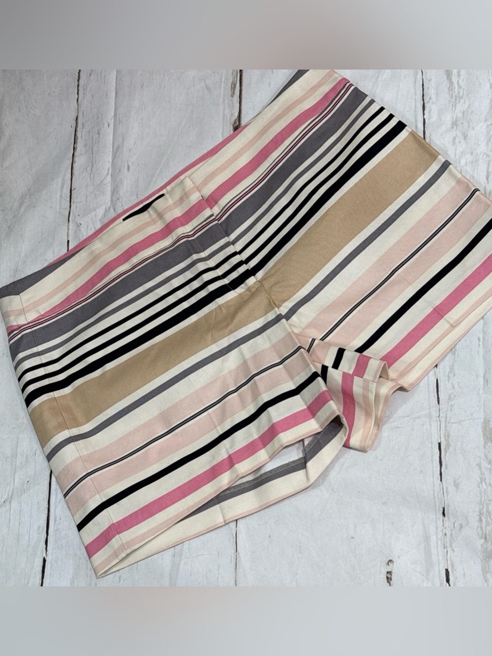 Cynthia Rowley Striped Shorts Womens Size 10 Multicolor Flat Front Casual Summer
